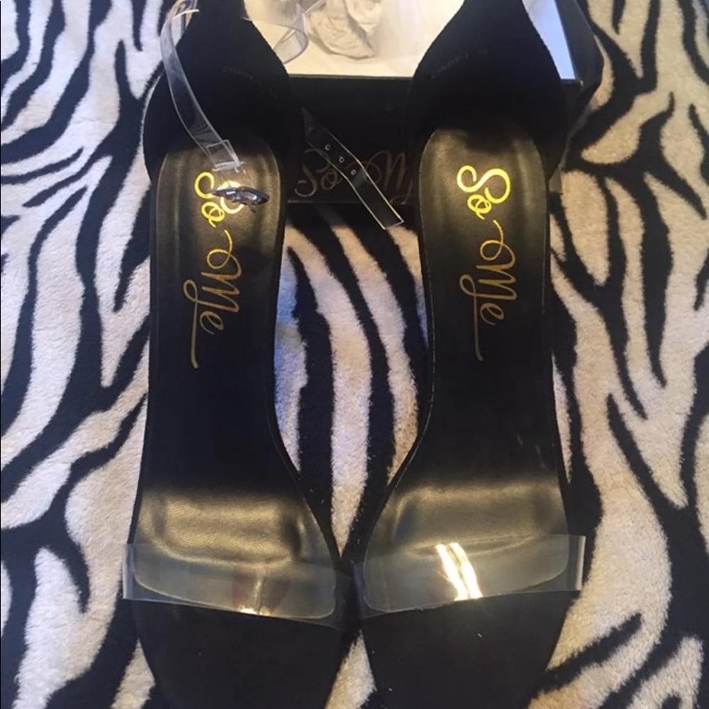 SO ME Black And Clear Heels